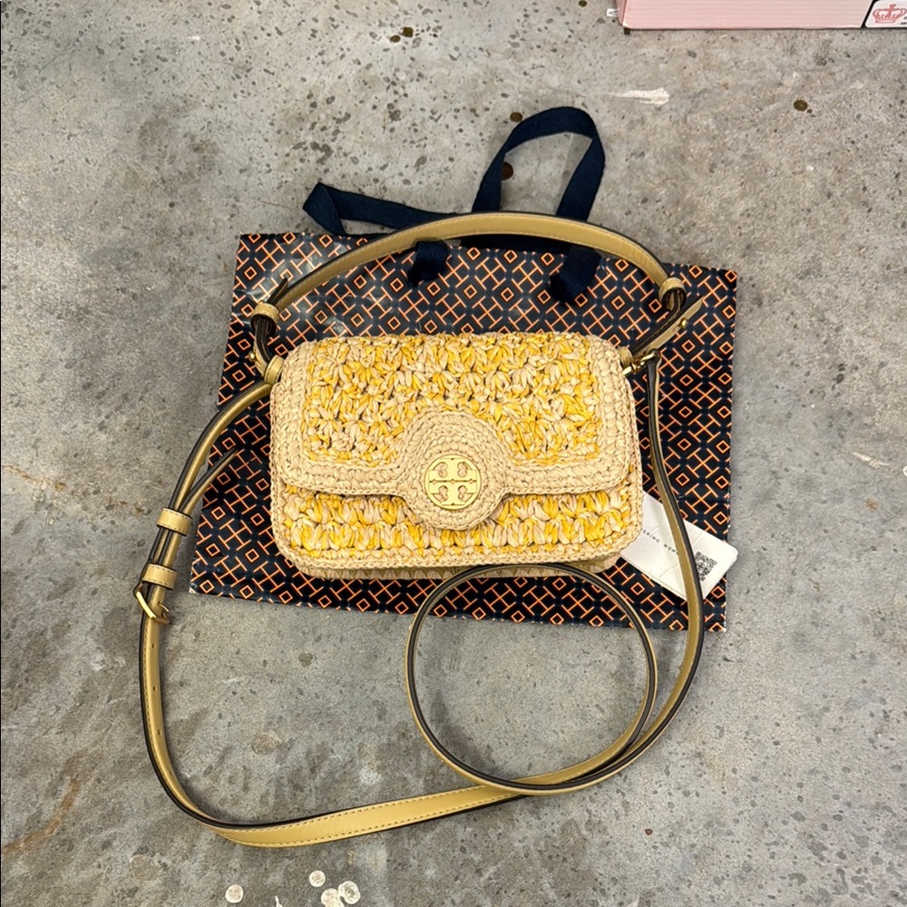 Tory Burch Felix Raffia Natural & Yellow Crossbody Bag NWT Gold Logo Miller Logo
